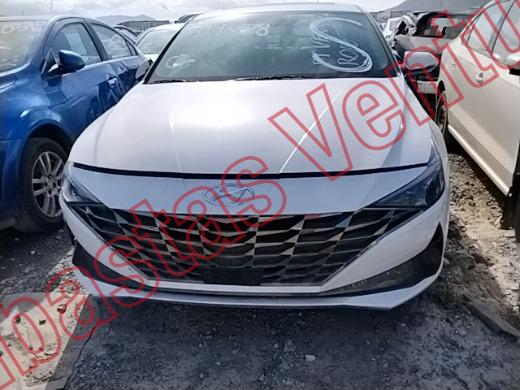 HYUNDAI ELANTRA 2023, foto 2 de 19