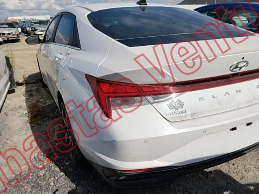 HYUNDAI ELANTRA 2023, foto 7 de 19