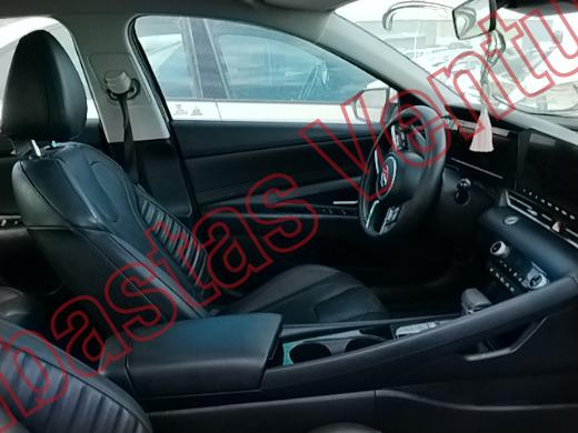 HYUNDAI ELANTRA 2023, foto 12 de 19