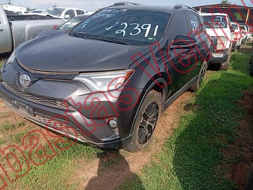 TOYOTA RAV4 2018, foto 1 de 19