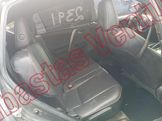 TOYOTA RAV4 2018, foto 13 de 19