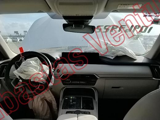 MAZDA CX-90 2025, foto 14 de 19