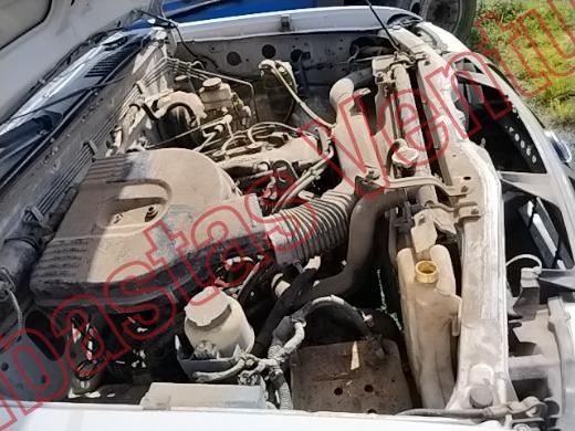 NISSAN NP300 2015, foto 11 de 19