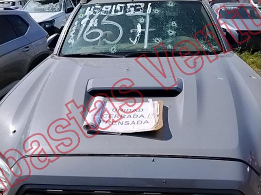 TOYOTA TACOMA 2020, foto 10 de 19