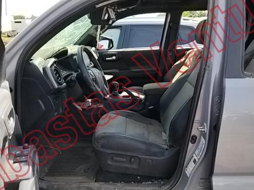 TOYOTA TACOMA 2020, foto 17 de 19
