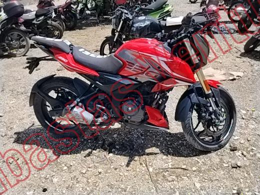 BAJAJ PULSAR NS 2025, foto 4 de 19