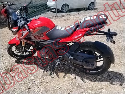 BAJAJ PULSAR NS 2025, foto 8 de 19