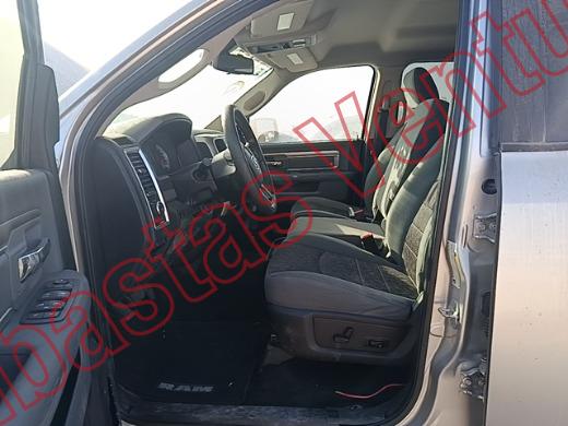 RAM RAM 2500 2015, foto 17 de 19
