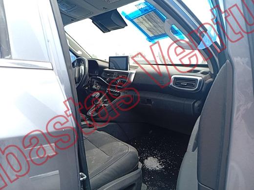 PEUGEOT LANDTREK 2021, foto 12 de 19