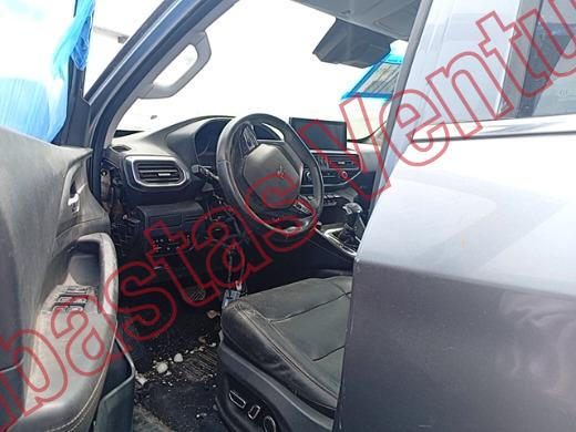 PEUGEOT LANDTREK 2021, foto 17 de 19