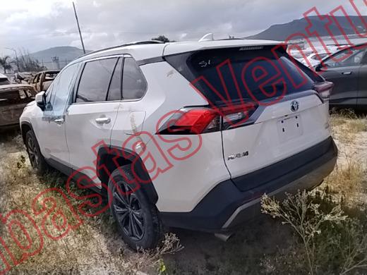 TOYOTA RAV4 2022, foto 7 de 19