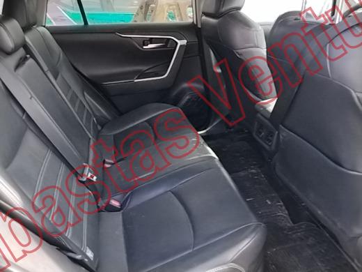 TOYOTA RAV4 2022, foto 13 de 19