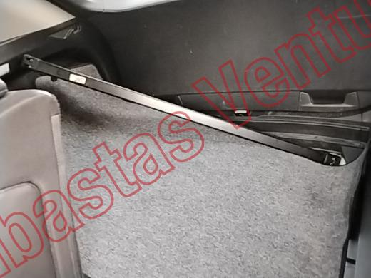 TOYOTA RAV4 2022, foto 15 de 19
