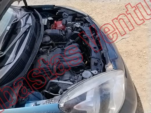 NISSAN MARCH 2016, foto 11 de 19