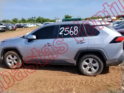 TOYOTA RAV4 2020, foto 8 de 19
