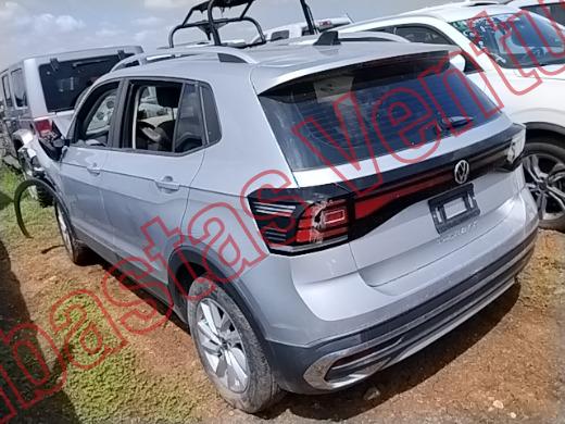 VOLKSWAGEN T-CROSS 2022, foto 7 de 19