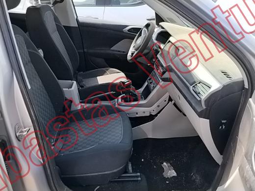 VOLKSWAGEN T-CROSS 2022, foto 12 de 19
