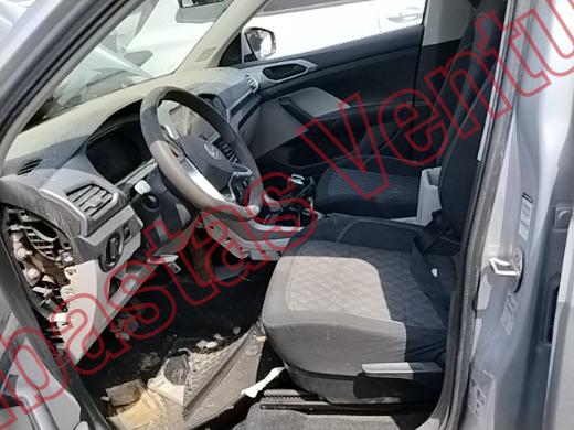 VOLKSWAGEN T-CROSS 2022, foto 17 de 19