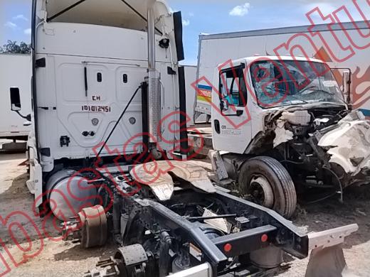 FREIGHTLINDER CASCADIA 2019, foto 8 de 19