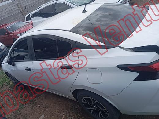 NISSAN VERSA 2024, foto 8 de 19
