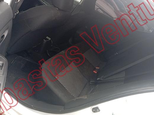 NISSAN VERSA 2024, foto 16 de 19