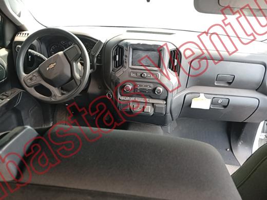 CHEVROLET SILVERADO 2024, foto 14 de 19