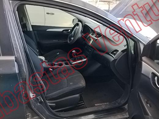 NISSAN SENTRA 2017, foto 12 de 19