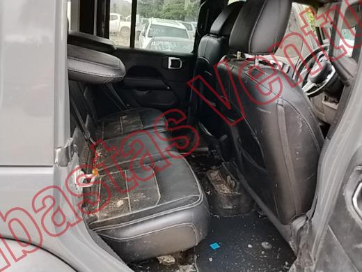 JEEP WRANGLER 2023, foto 13 de 19
