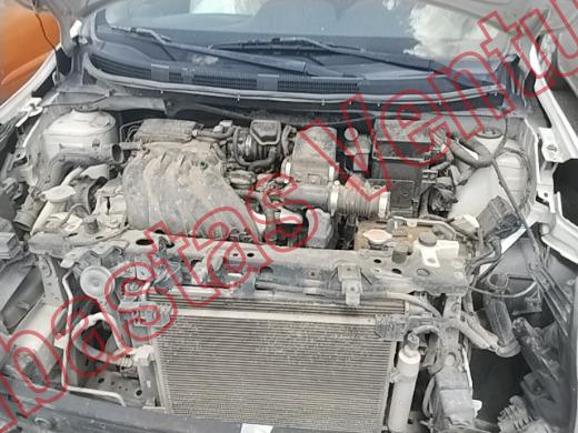NISSAN VERSA 2018, foto 10 de 19