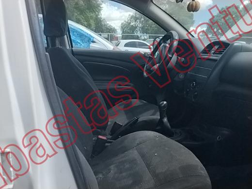 NISSAN VERSA 2018, foto 12 de 19