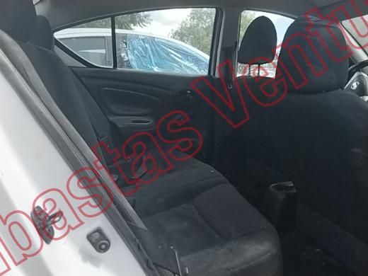 NISSAN VERSA 2018, foto 13 de 19