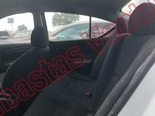 NISSAN VERSA 2018, foto 17 de 19