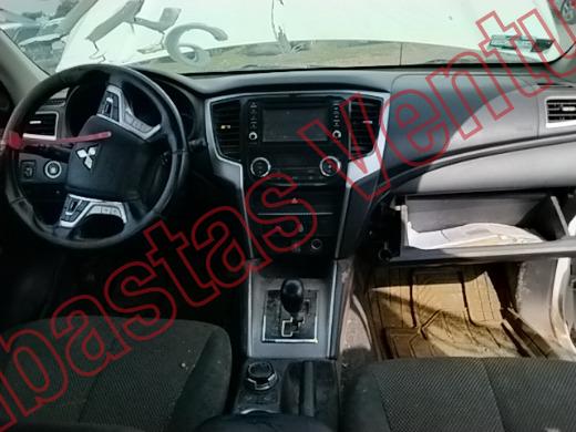 MITSUBISHI L200 2022, foto 14 de 19