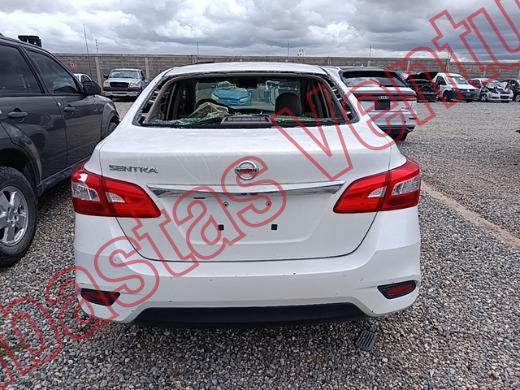 NISSAN SENTRA 2018, foto 6 de 19