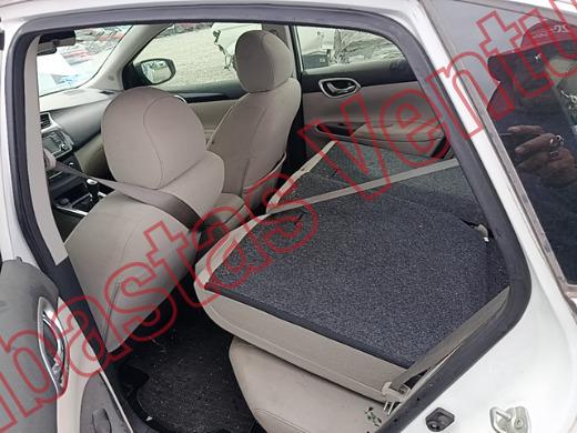 NISSAN SENTRA 2018, foto 16 de 19