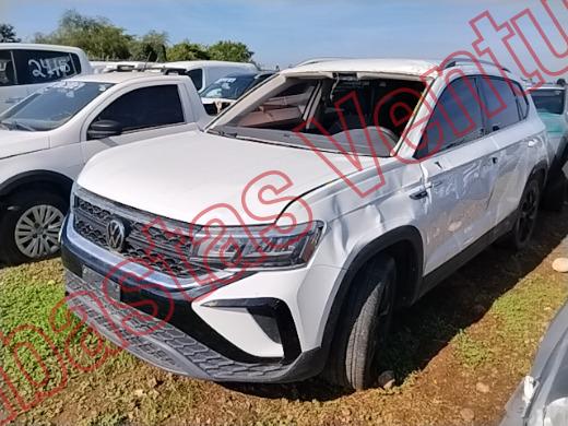 VOLKSWAGEN TAOS 2024, foto 1 de 19