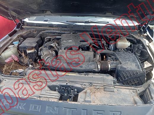 NISSAN FRONTIER  2022, foto 10 de 19