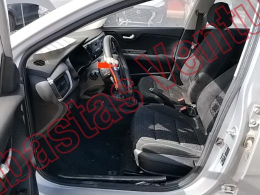 KIA RIO 2020, foto 17 de 19