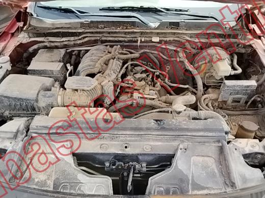 NISSAN NP 300 2016, foto 10 de 19