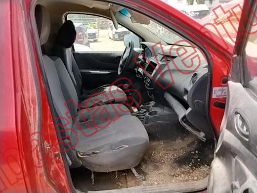 NISSAN NP 300 2016, foto 12 de 19