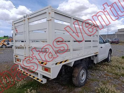 NISSAN NP300 2018, foto 5 de 19