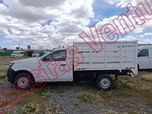 NISSAN NP300 2018, foto 8 de 19