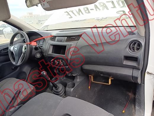 NISSAN NP300 2018, foto 14 de 19