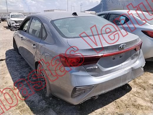 KIA FORTE   2021, foto 8 de 19