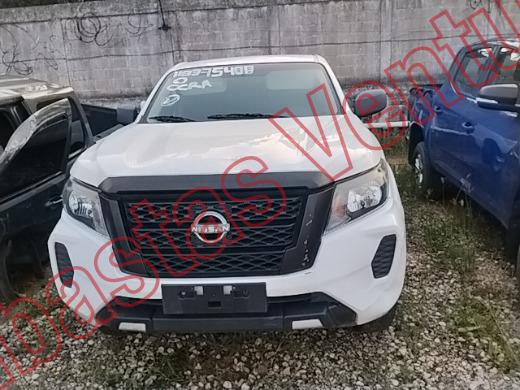 NISSAN FRONTIER 2024, foto 2 de 19