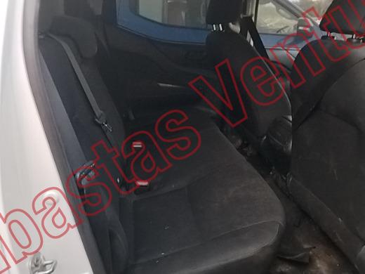 NISSAN FRONTIER 2024, foto 13 de 19