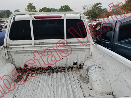 NISSAN FRONTIER 2024, foto 15 de 19