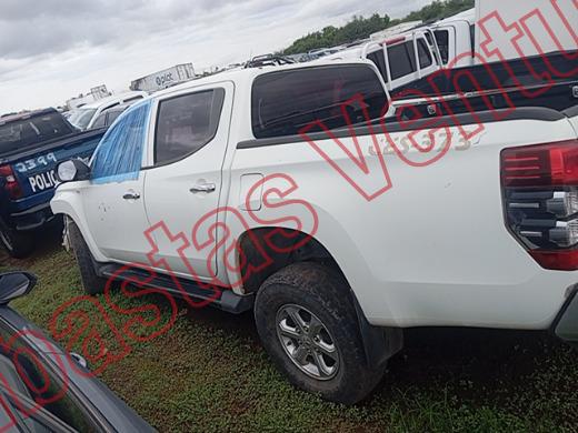 MITSUBISHI L200 2021, foto 8 de 19