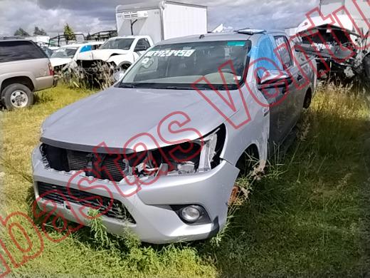TOYOTA HILUX 2024, foto 1 de 19