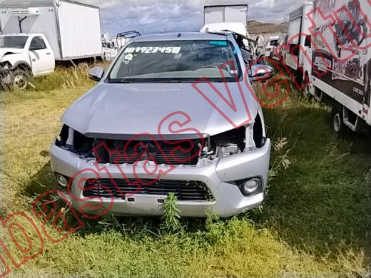 TOYOTA HILUX 2024, foto 2 de 19